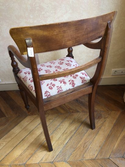 null Paire de fauteuils en acajou à dossier ajouré

Angleterre, XIXe siècle

88 x...