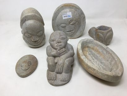 null Lot en pierre M'Bigou : Trois vases, une tête sculpté et sept éléments : coupe,...