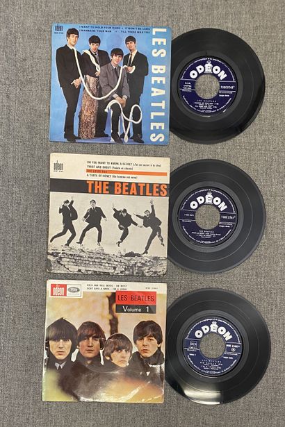 THE BEATLES Trois disques Ep - The Beatles "Quatre garçons dans le vent"

Label Odéon...