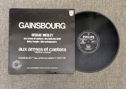 Serge GAINSBOURG 
Un disques maxi 45T promo - Serge Gainsbourg "Aux armes et caetera"




VG+;...