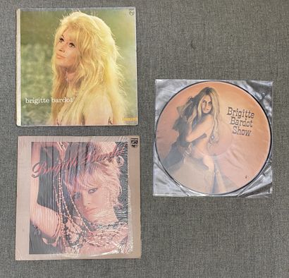 SEXY Three 33T discs - Brigitte Bardot

Japanese pressing and Picture disc: EX; NM

Philips...