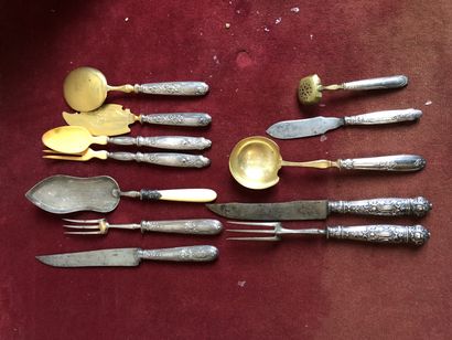 null Set of odd sets of cutlery, silver lined handle (950/00) and a silver pie dish,...
