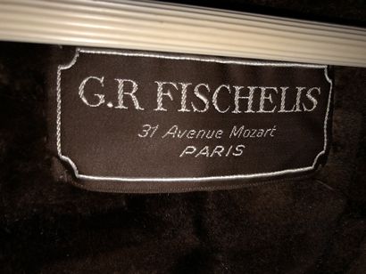 null G.R. FISCHELIS & YVES SAINT LAURENT Furs. Two pelts. 

Supposed size 42