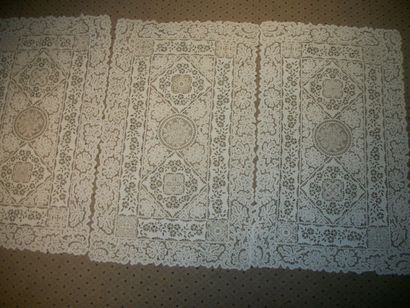 null Meeting of three large doilies, openwork, thread drawn and bordered with la...