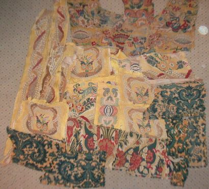 null Reunion of about thirty fragments of tapestry in stitch, 18th century, yellow...