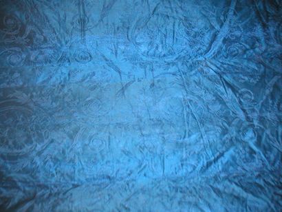 null Pair of sapphire blue brocatelle curtains, Napoleon III period, Louis XVI style,...