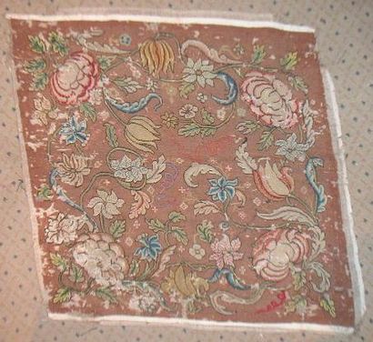 null Tapestry panel, 18th century, tobacco background, decoration with spandrels...