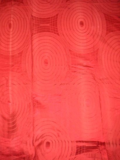 null Red Damask, circa 1925-1930, Art Deco decoration of concentric circles (wear,...
