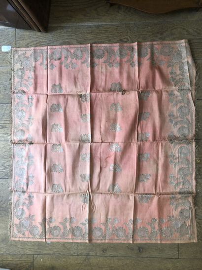 null Tablecloth, Italy, 18th century, coral taffeta, silver brocaded decoration of...