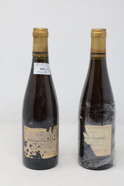 LOIRE Deux (2) bouteilles (50 cl) - Vouveray moelleux, 1990, Dom. Gaudrelle 'étiquettes...