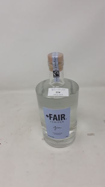 SPRIRITUEUX Une (1) bouteille (50 cl) - Gin Fair Juniper