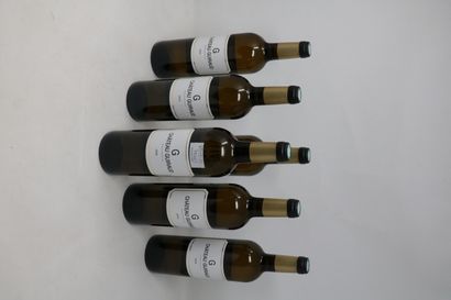 BORDEAUX Six (6) bottles - Château Guiraud dry, 2018, Bordeaux White (6 x mid-bo...