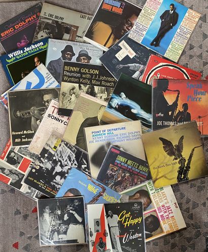 JAZZ 
24 disques de rare Jazz pressages originaux ou veilles éditions
 mauvais état:...