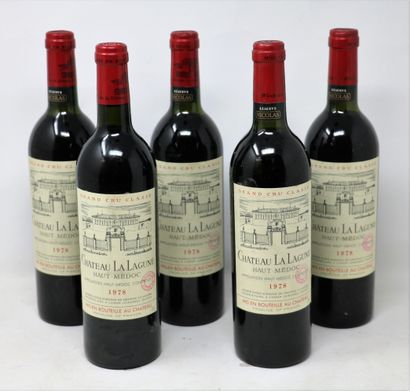 BORDEAUX Cinq (5) bouteilles - Château La Lagune, 1978, Haut-Médoc, 3e GCC, réserve...