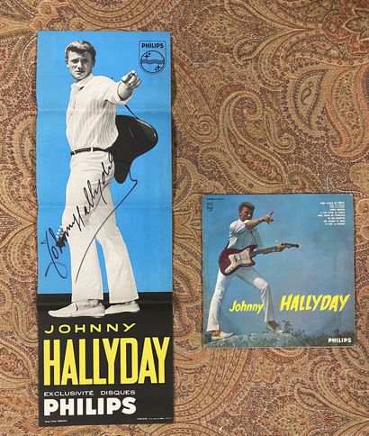 CHANSON FRANCAISE Une affiche promo Phillips petit format, dédicacée par Johnny Hallyday.

On...