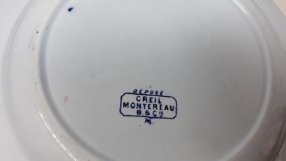 null Creil and Montereau - Part of service of table in earthenware with sinister...