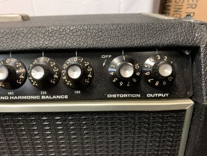 null 
COMBO GUITARE à lampes, FENDER SUPER TWIN REVERB




n°A832749




(traces...