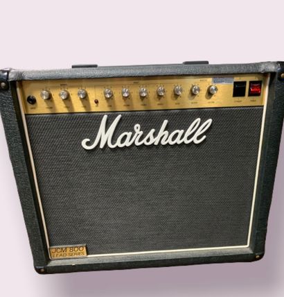 null COMBO GUITARE à lampes, MARSHALL JCM 800 Lead Series

n°072333B

(traces d'...