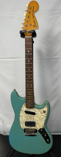 null 
ELECTRIC GUITAR, FENDER Music Master




Blue, n° 37812




(significant wear...