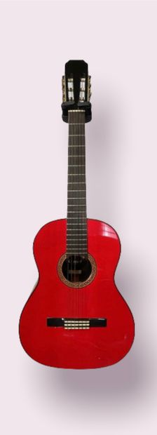 null GUITARE ACOUSTIQUE, GIANNINI 6 cordes, modèle AWN CS Ser 1, 1977

Façade rouge

(petites...