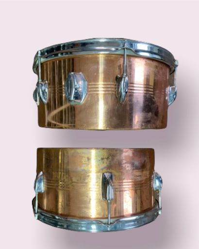 DEUX TIMBALES, ROGERS

(traces d'usure)