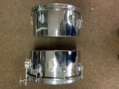 null DEUX TIMBALES, LUDWIG

(traces d'usure)