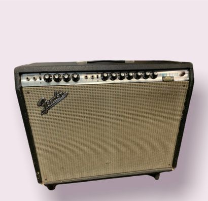 
COMBO GUITARE à lampes, FENDER TWIN REVERB




n°30016




(traces...