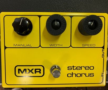 null CHORUS GUITARE, MXR 134 Stréréo Chorus

(traces d'usure)