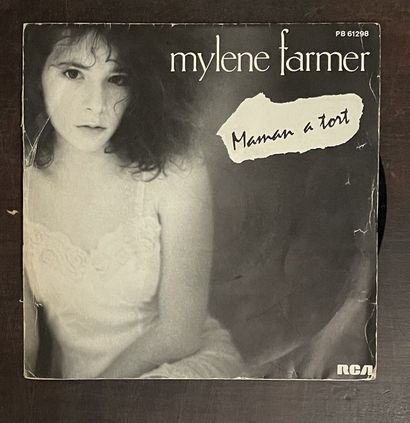 France Un disques 45 T - Mylène Farmer "Maman a tort"

VG; VG