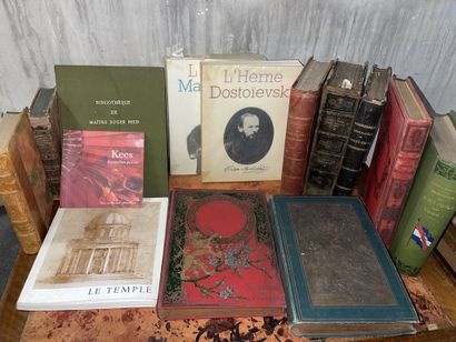null Lot of books including Fine Arts, price books and Lherne (2 notebooks)

BELONGS...