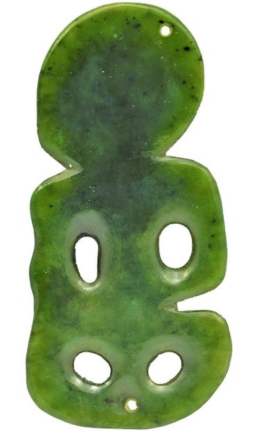 null Hei Tiki in jade. The tiki represents the ancestors. This jewel has a mana of...