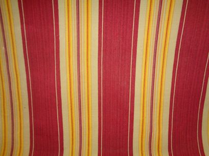 null Corduroy (linen and cotton), EDMOND PETIT, Brissac, striped yellow and red.

...