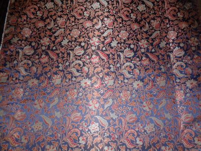 null Silk lampas, Tassinari and Chatel, Persian style, sapphire blue background,...