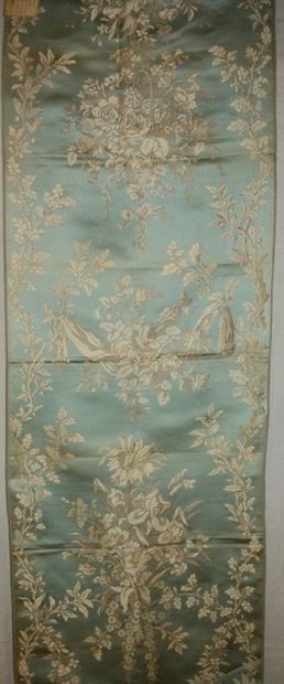 null Silk lampas, style of the XVIIIth century, blue satin background, cream and...