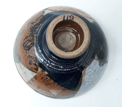  READY Jean-Michel 
Stoneware cup of the raku type with blue and brown decoration,...