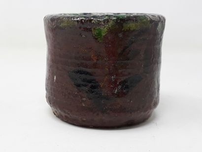 null DEJARDIN Bernadette

Ceramic pot with green and brown decoration, monogrammed...