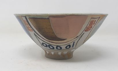 COSTES Marie

Earthenware cup with polychrome...