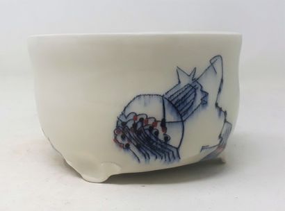 PETZOLD Suzanne 
Tripod porcelain bowl with...
