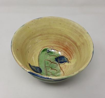 null POUZET Nathalie (1959) 
Earthenware bowl with leaf decoration, n°90 under heel...