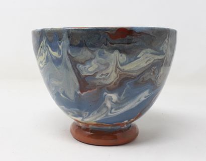 null MESCHIA Sylvian

Earthenware bowl with decoration binding in the tones of blue,...