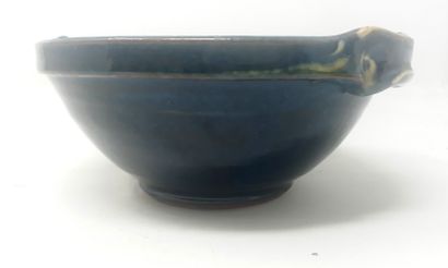 null FRESNAIS François

Earthenware bowl with face decoration, located in hollow...