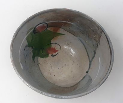  PIAUD Sylvie 
Stoneware bowl with vegetal decoration, signed in hollow and n°26...