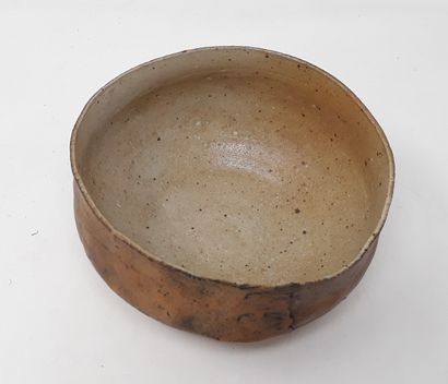  THUILLIER Jean-Marie 
Stoneware bowl in shades of brown, signed, dated 92 in hollow...