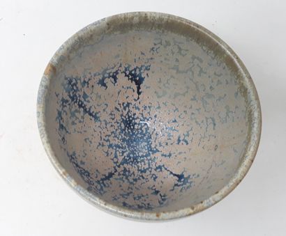 VOELKEL Patrice

Stoneware bowl with blue...