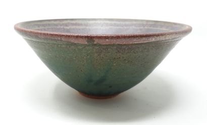  STOCKL Eric 
Stoneware bowl with blue and mauve glaze, n°123 under heel 
Diameter:...