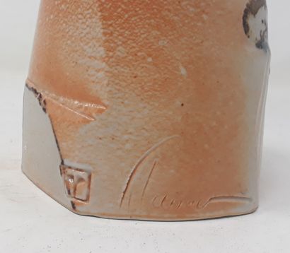  KLAUSMANN Markus 
Porcelain pot with beige decoration, signed in hollow and stamped,...