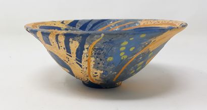 null SANDERS Carolyn

Ceramic cup with yellow and blue decoration, signed in hollow...