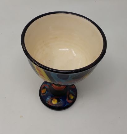  DANSETTE Philippe 
Cup on foot out of earthenware with black bottom and polychrome...