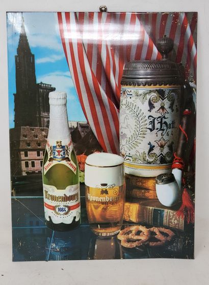 null Lot of advertising objects including:

- plastic advertising window "Leffe",...
