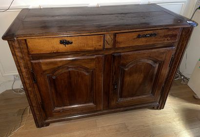 null Sideboard in natural wood with two drawers and two doors

19th century

90 x...